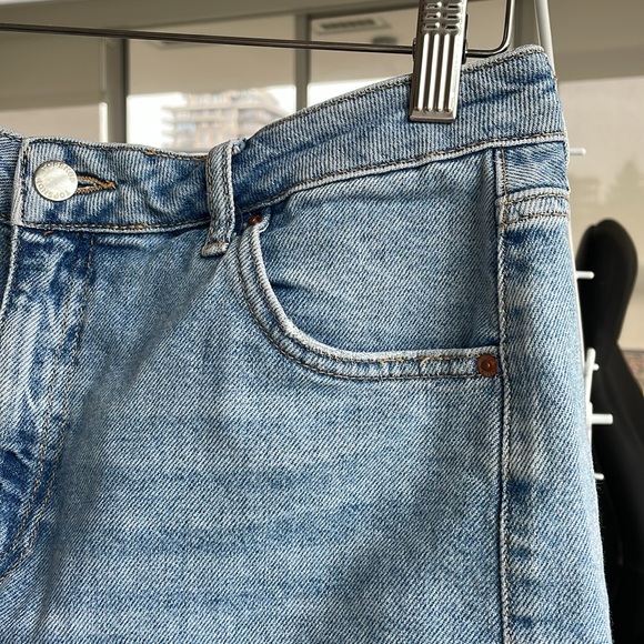 Topshop MOM Raw Edge Shorts - Picture 4 of 4